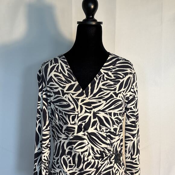 Ann Klein Dress Size 8 Black & Ivory Print Wrap Dress NWT - Picture 1 of 6
